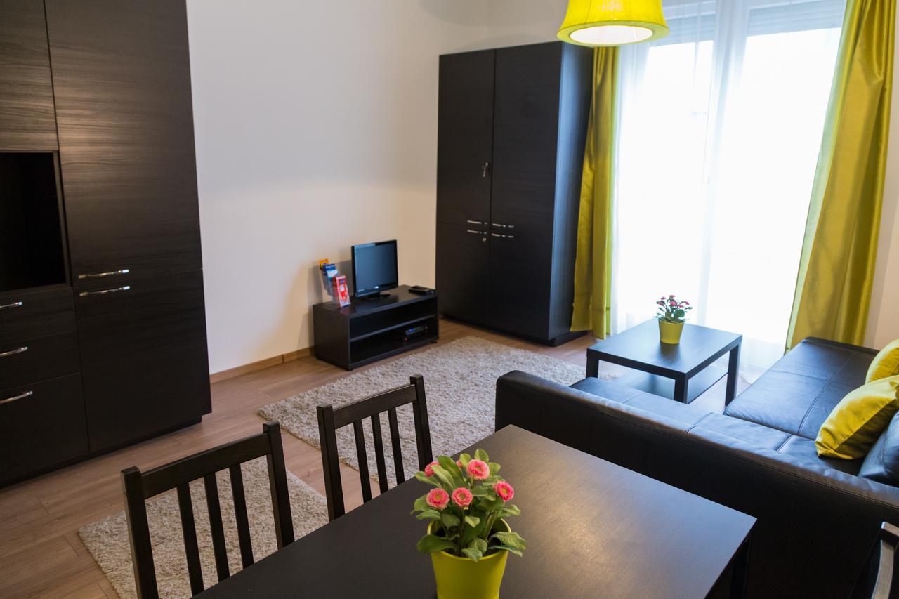 Balaton Delux Apartment Budapeszt Zewnętrze zdjęcie